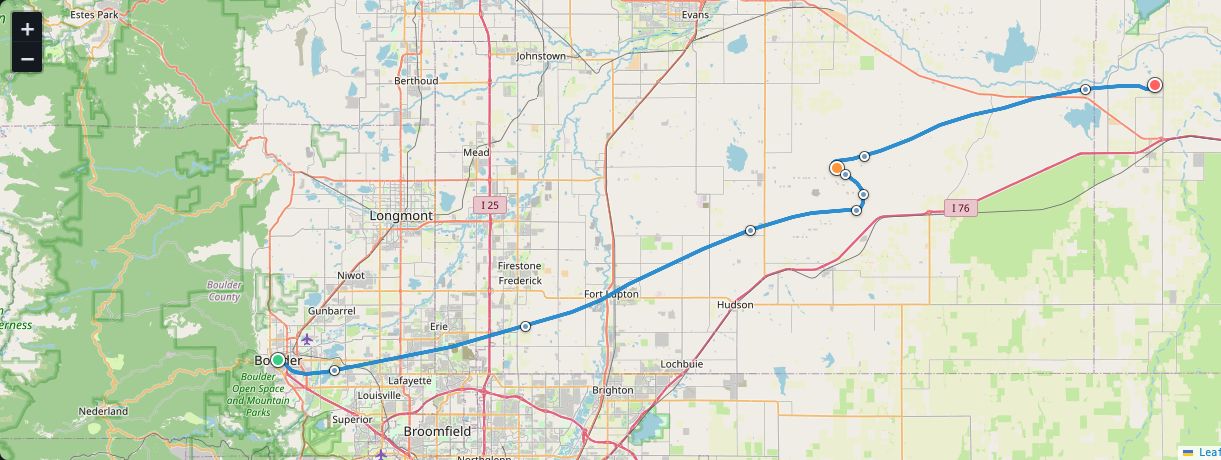 A predicted balloon track already drawn from Boulder northeast across the Front Range plains, with launch, burst and landing pins.
